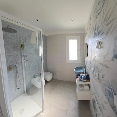 I Secolari Di Giulia 2 דירה אבולה